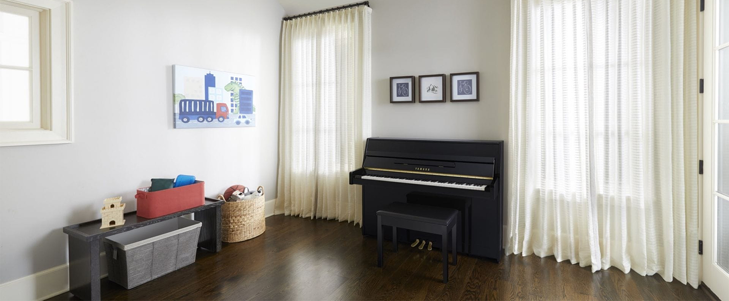 Yamaha b-Series Upright Acoustic Pianos