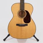 Martin 000-18 Modern Deluxe Series Acoustic Guitar - Spruce Top with Mahogany Back and Sides