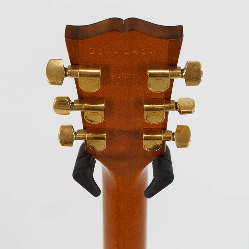 2001 Gibson Chet Atkins solid body acoustic guitar  Cool electric guitars, Acoustic  guitar, Gibson guitars