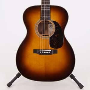 Martin 000-28EC Eric Clapton Signature Acoustic Guitar, Sunburst