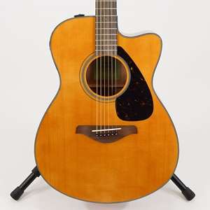 Yamaha FSX800C Concert Cutaway Acoustic-Electric Guitar - Vintage Natural Spruce Top