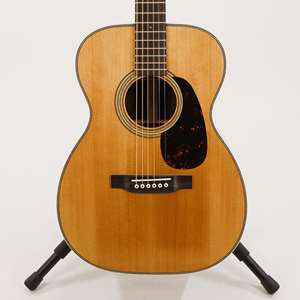 Martin Modern Deluxe Series 00-28 Acoustic Guitar - Spruce Top with Rosewood Back and Sides
