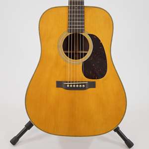 Martin D-28 1937 Authentic VTS Aged Dreadnought Acoustic Guitar - Adirondack Spruce Top with Guatemalan Rosewood Back and Sides