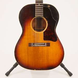 Gibson 1959 LG-1 Parlor Acoustic Guitar with Molded Case (Used)